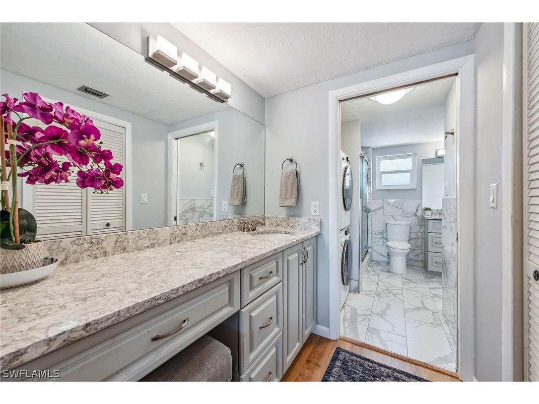 807 River Point Drive #105D Naples FL 34102 224036642 image13