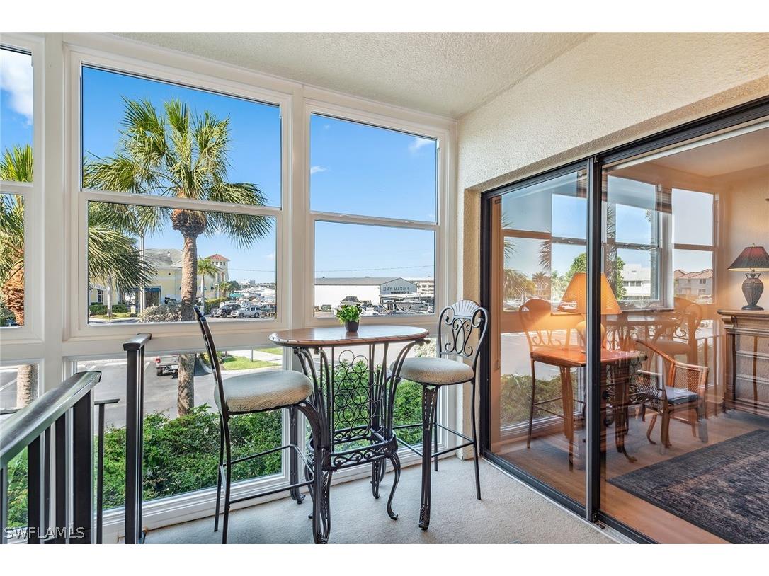 807 River Point Drive #105D Naples FL 34102 224036642 image15