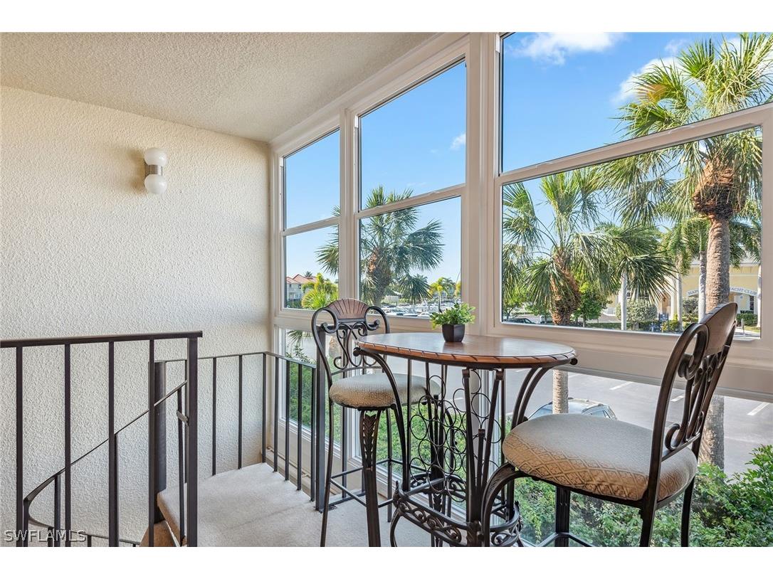 807 River Point Drive #105D Naples FL 34102 224036642 image16