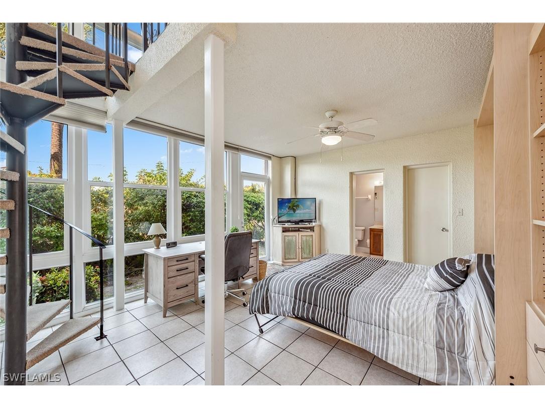 807 River Point Drive #105D Naples FL 34102 224036642 image18