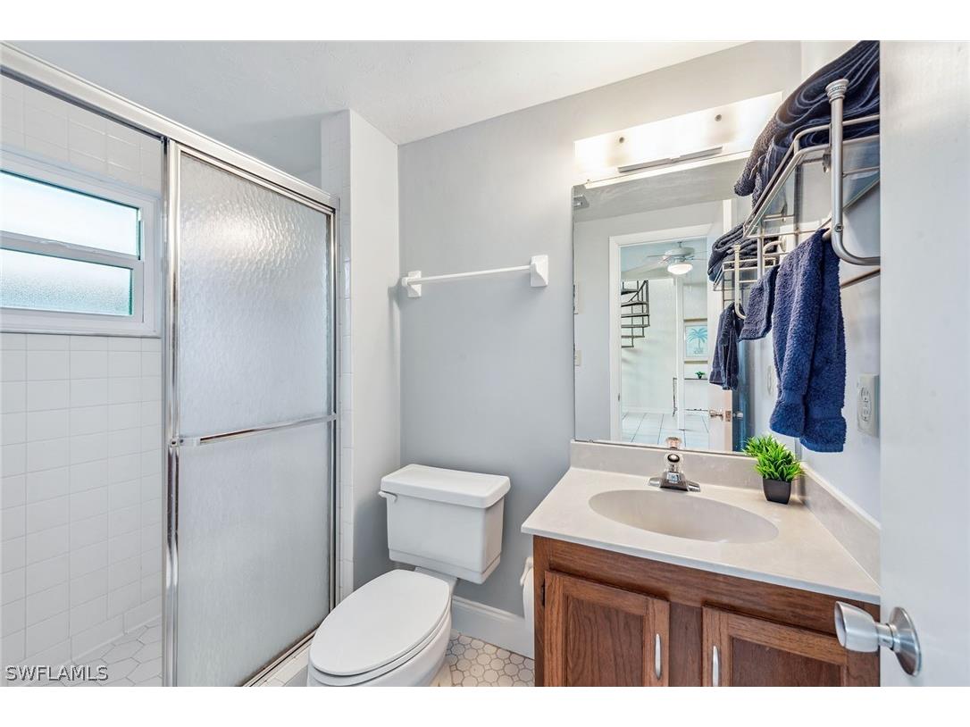 807 River Point Drive #105D Naples FL 34102 224036642 image20