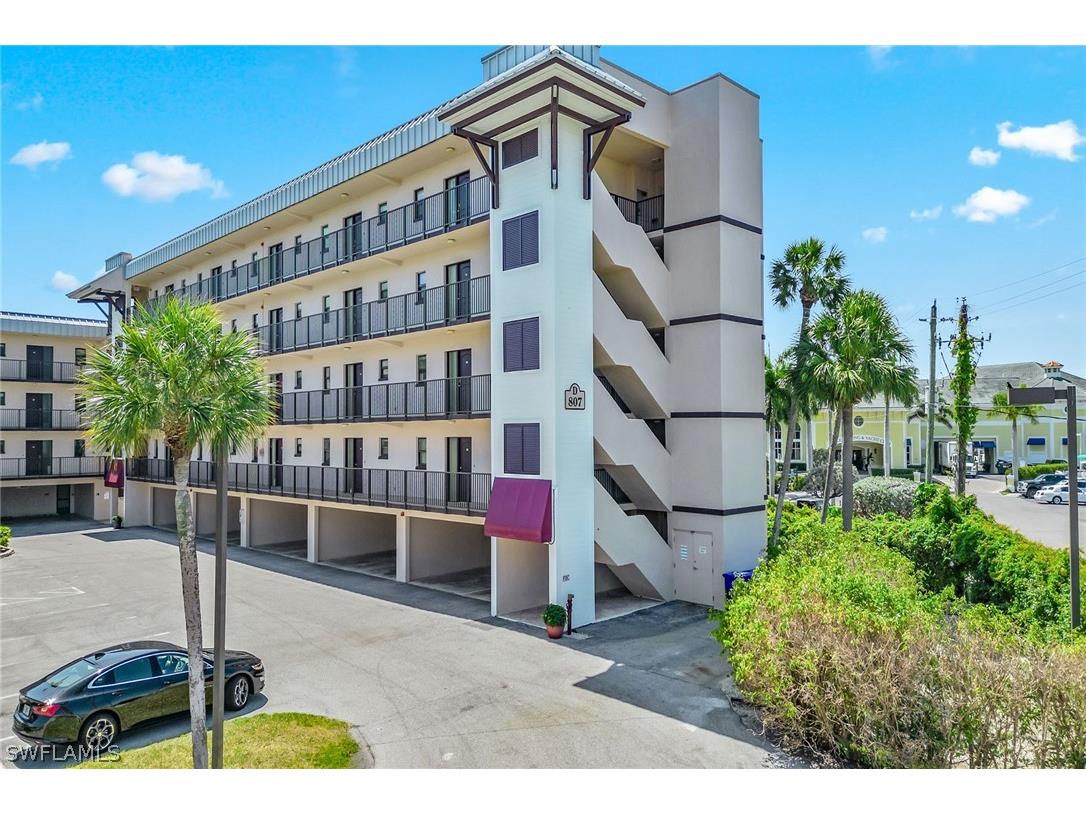 807 River Point Drive #105D Naples FL 34102 224036642 image22