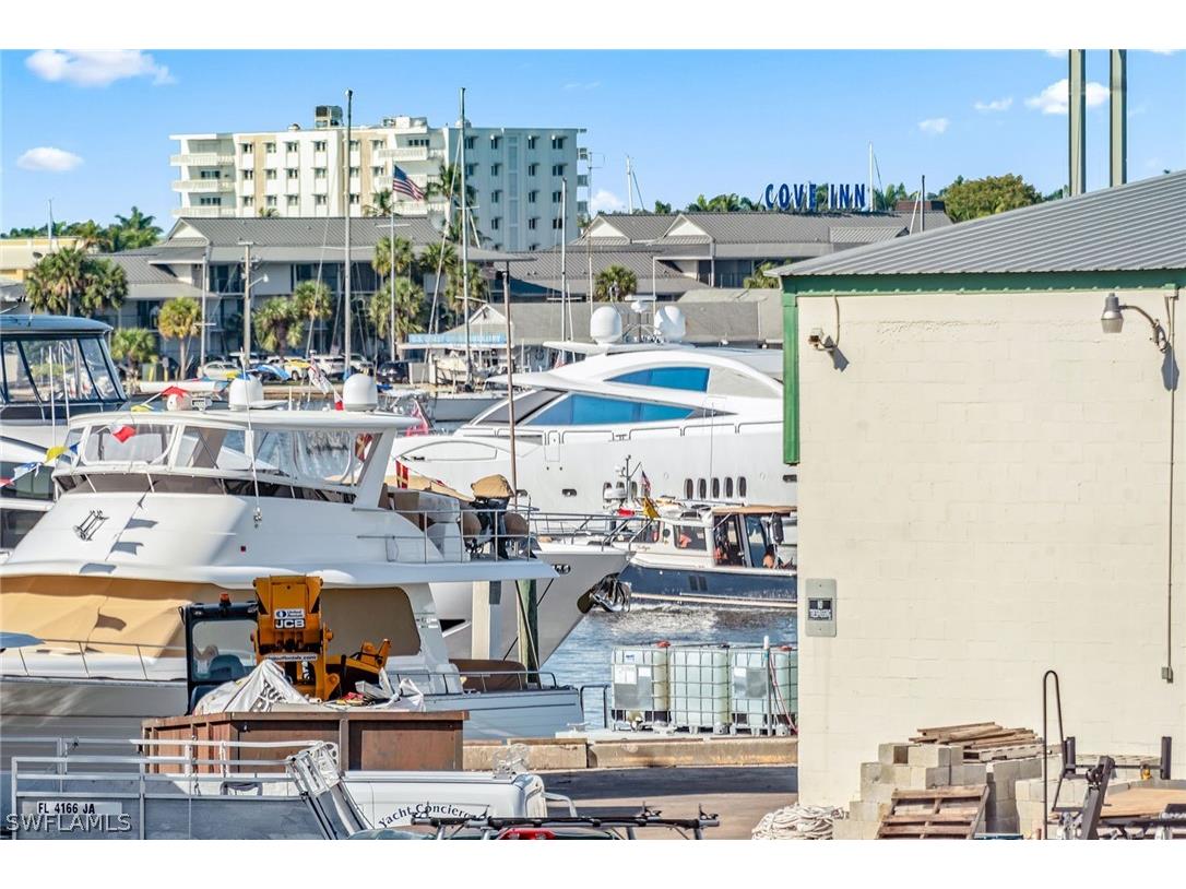 807 River Point Drive #105D Naples FL 34102 224036642 image35