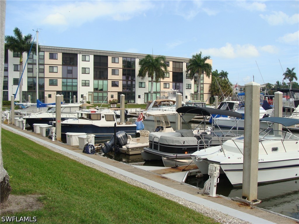 807 River Point Drive #201D Naples FL 34102 226010730 image26