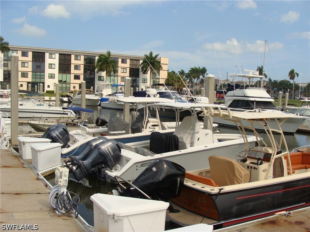 807 River Point Drive #201D Naples FL 34102 226010730 image27
