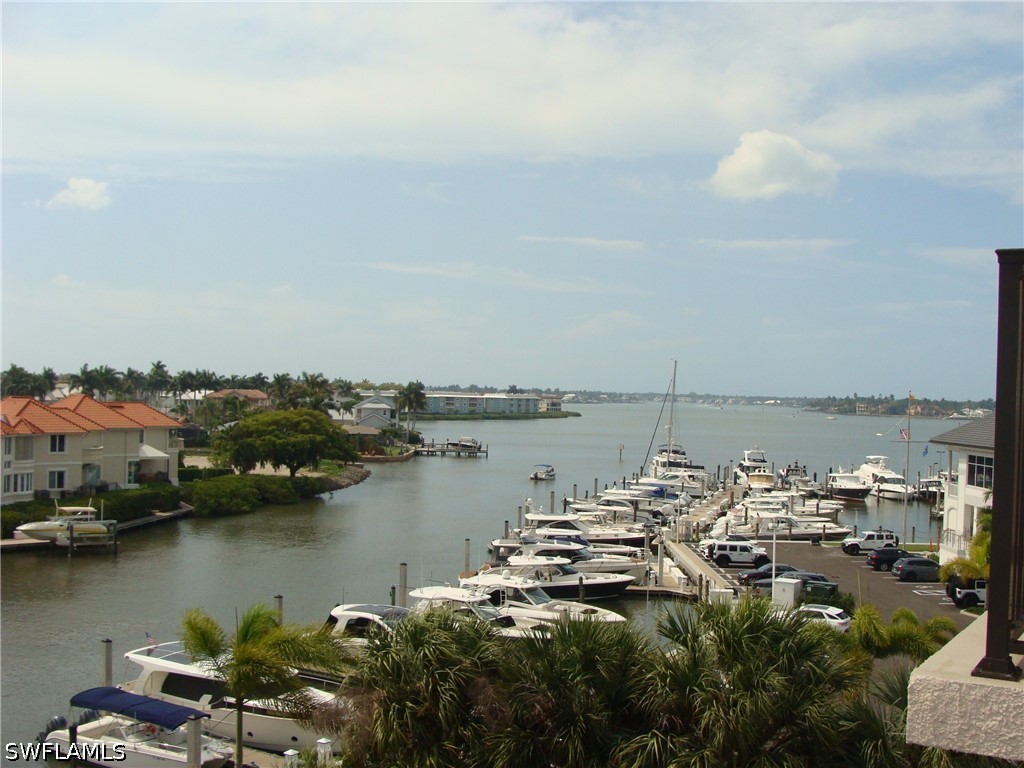 807 River Point Drive #201D Naples FL 34102 226010730 image29
