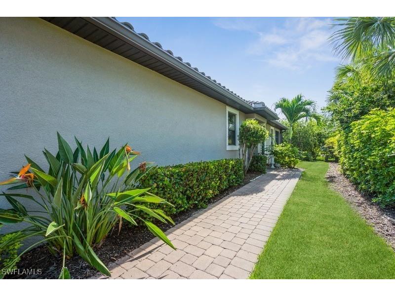 8070 Calle Canovas Street Naples FL 34114 225058592 image24