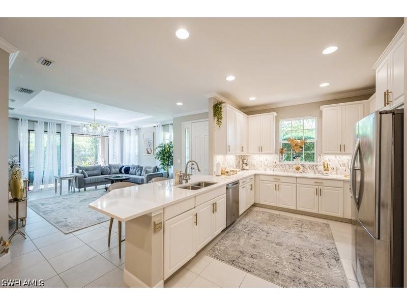 8070 Calle Canovas Street Naples FL 34114 226015461 image1