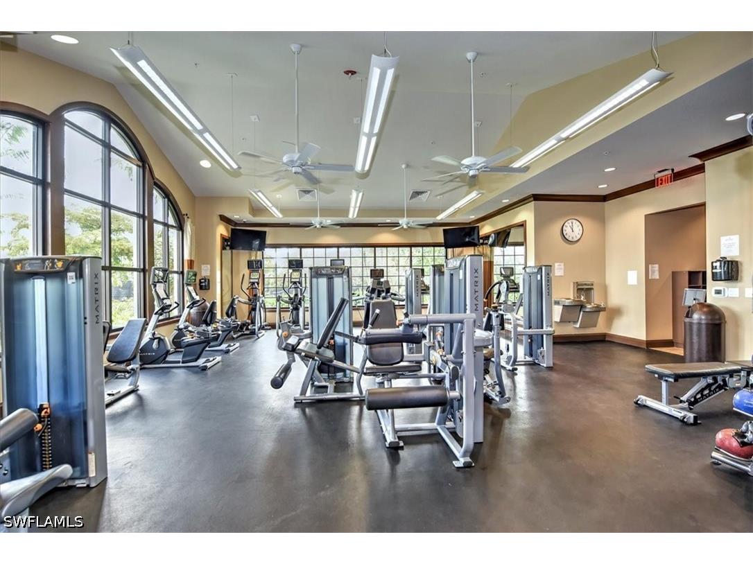 8070 Calle Canovas Street Naples FL 34114 226015461 image32