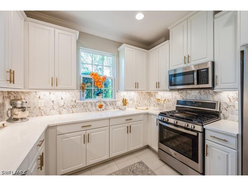 8070 Calle Canovas Street Naples FL 34114 226015461 image4