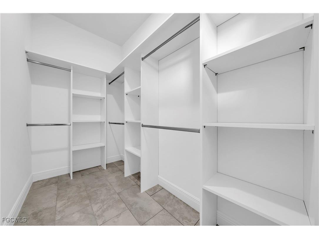 8070 Marsh Circle Labelle FL 33935 2025025467 image19