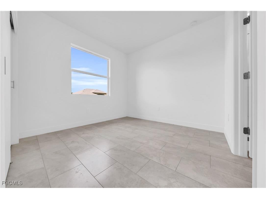 8070 Marsh Circle Labelle FL 33935 2025025467 image25