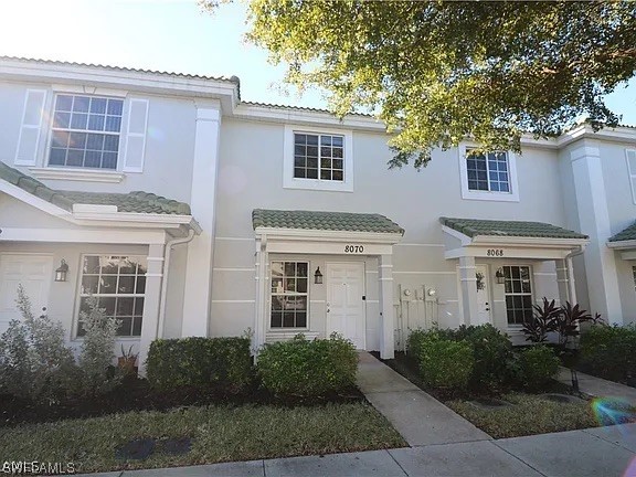 8070 Pacific Beach Drive Fort Myers FL 33966 223060010 image1