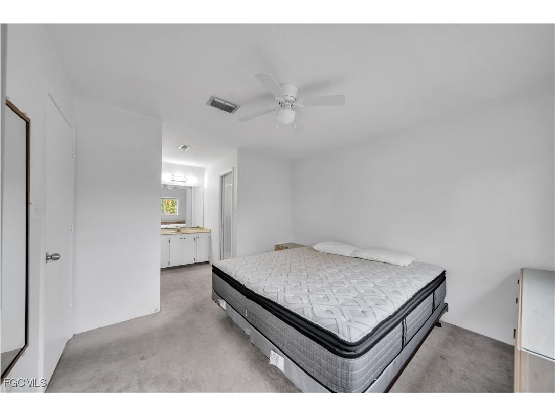 8071 Country Road #206 Fort Myers FL 33919 2026003094 image19