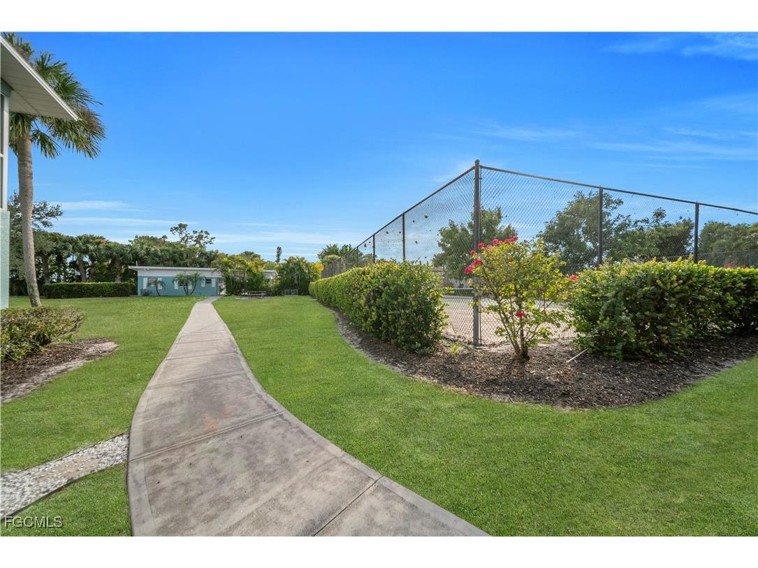 8071 Country Road #206 Fort Myers FL 33919 2026003094 image31