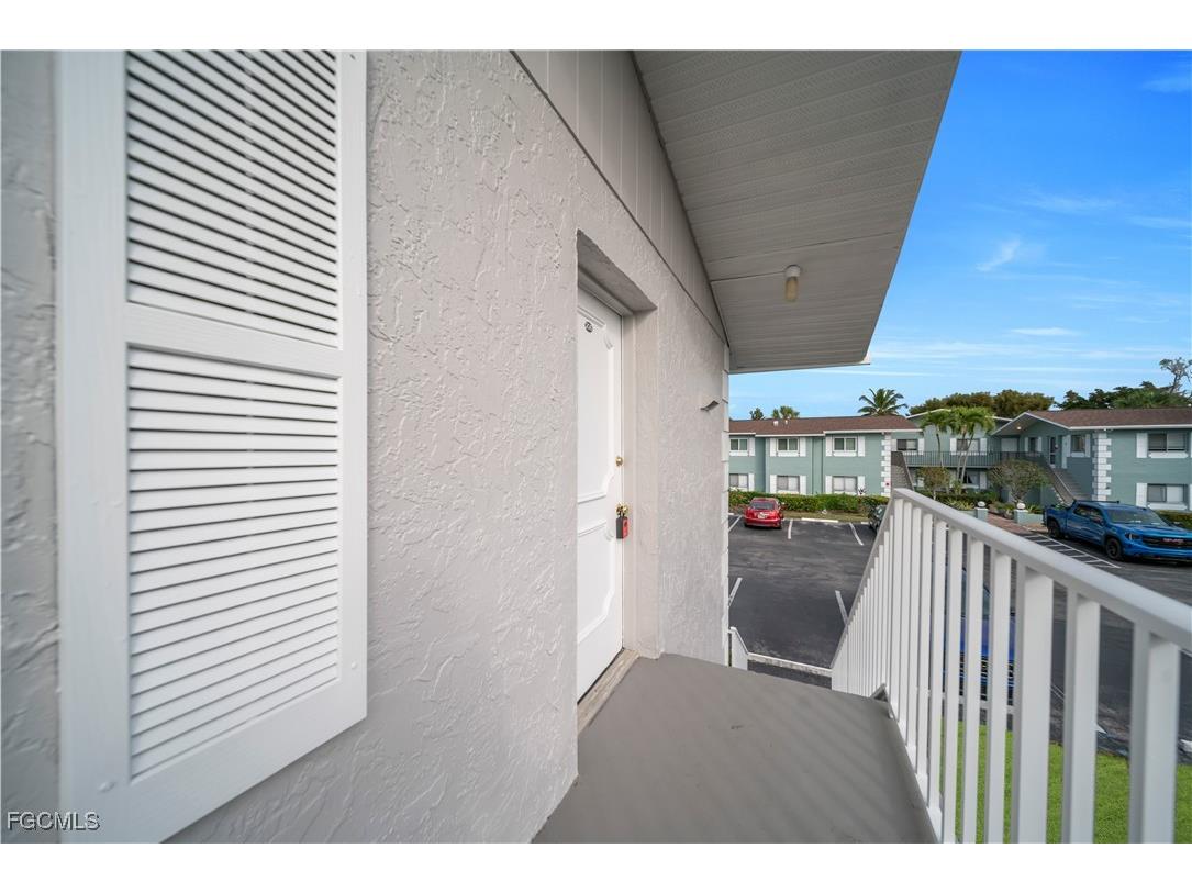 8071 Country Road #206 Fort Myers FL 33919 2026003094 image9