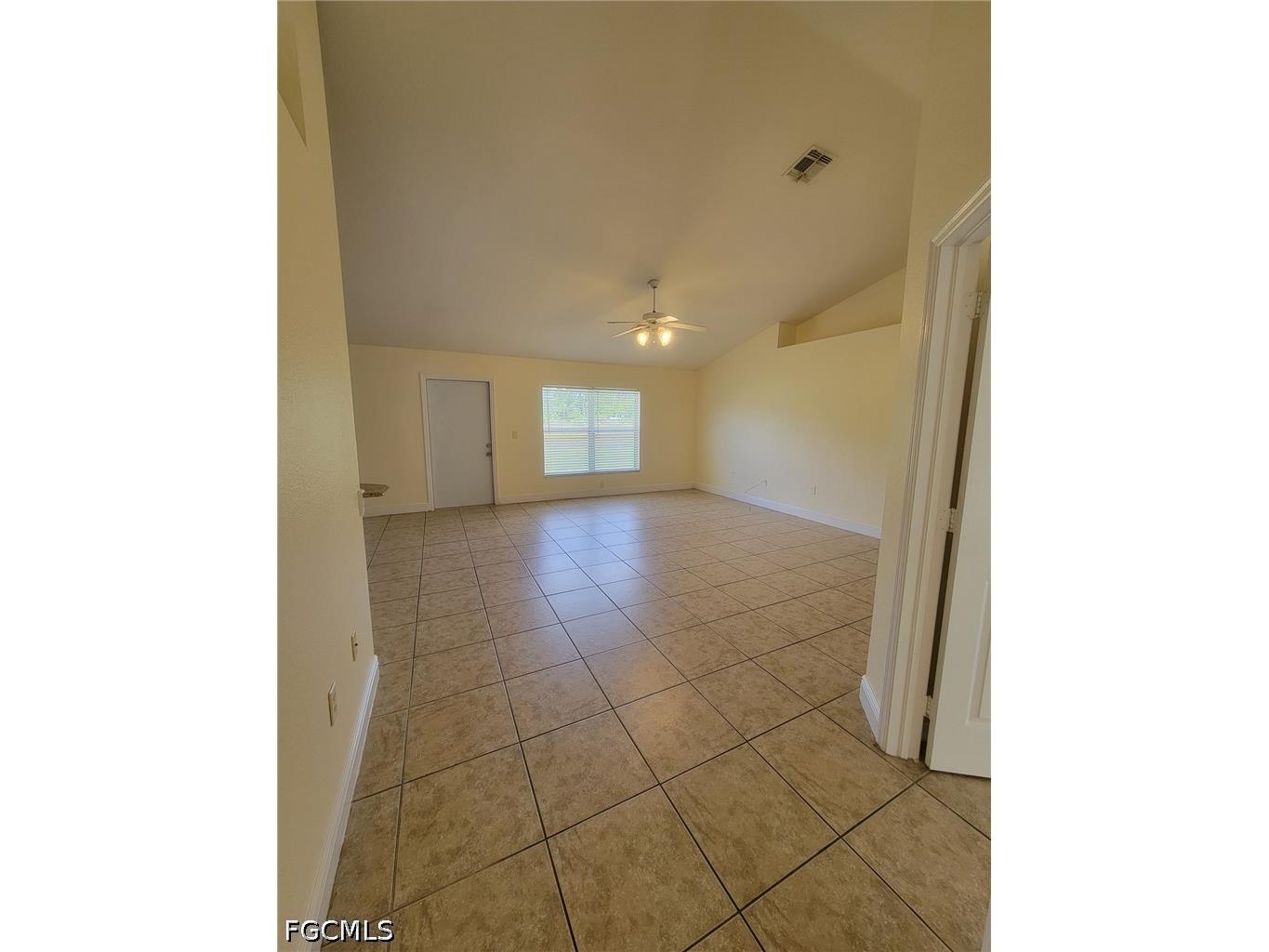 8071 Liriope Loop Lehigh Acres FL 33972 2026022151 image2
