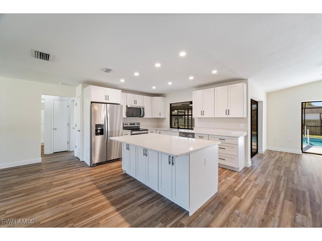 8072 Pennsylvania Boulevard Fort Myers FL 33967 225072348 image1