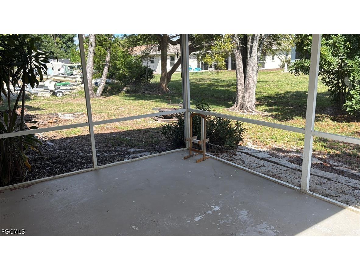 8072 Sandpiper Road Fort Myers FL 33967 2026015885 image10