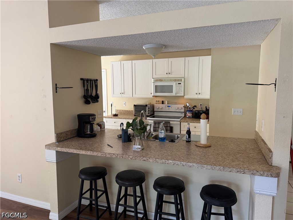 8072 Sandpiper Road Fort Myers FL 33967 2026015885 image2