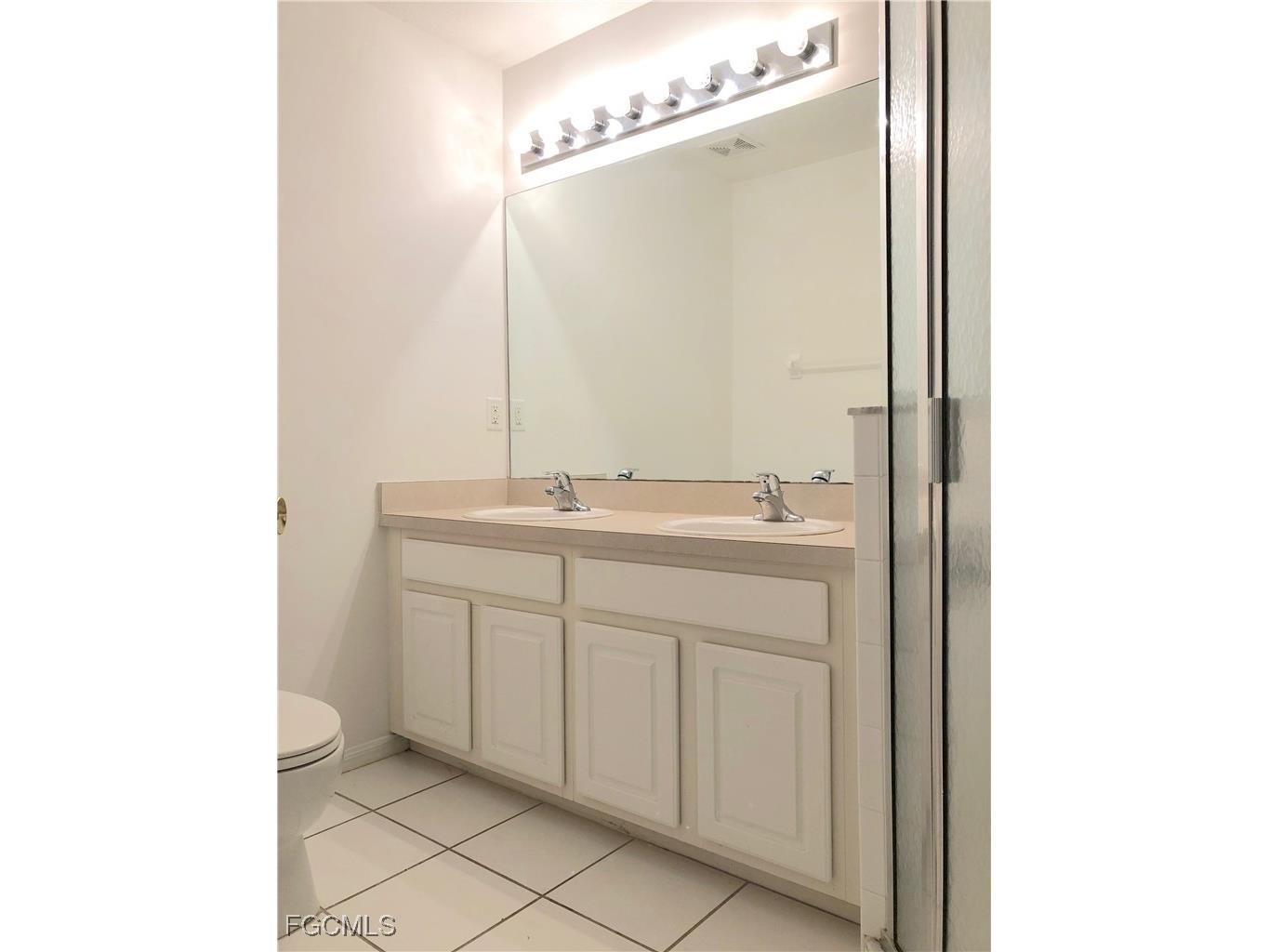 8073 Pacific Beach Drive Fort Myers FL 33966 2025025825 image14