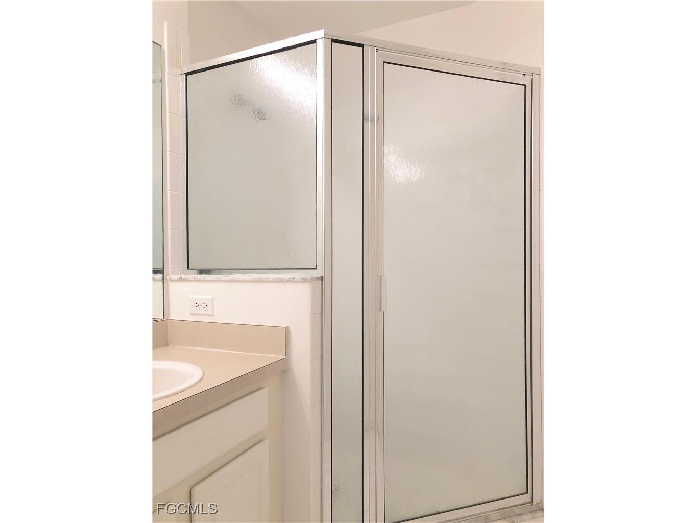 8073 Pacific Beach Drive Fort Myers FL 33966 2025025825 image16