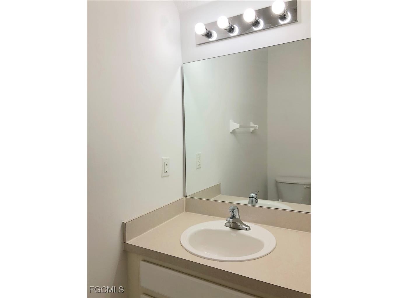 8073 Pacific Beach Drive Fort Myers FL 33966 2025025825 image20