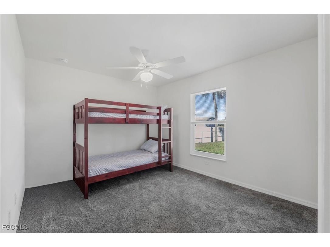 8073 Sherwood Circle Labelle FL 33935 2025018467 image16