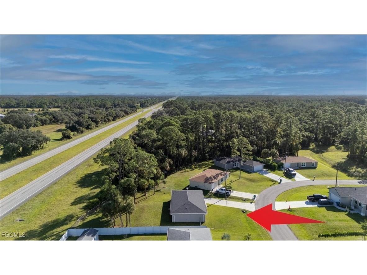 8073 Sherwood Circle Labelle FL 33935 2025018467 image35