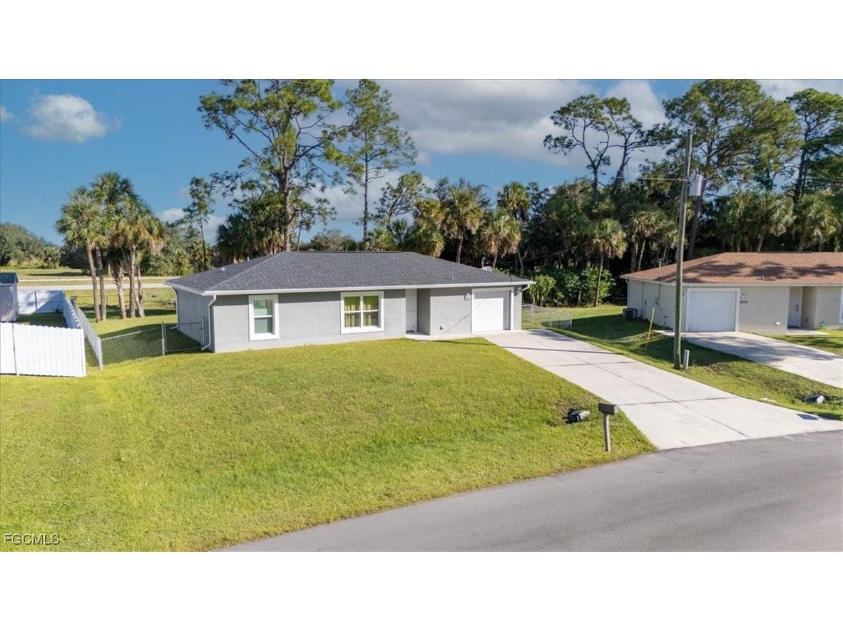 8073 Sherwood Circle Labelle FL 33935 2025018467 image4