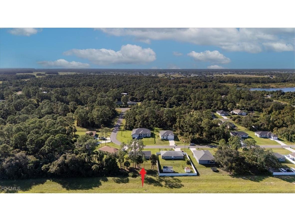 8073 Sherwood Circle Labelle FL 33935 2025018467 image40