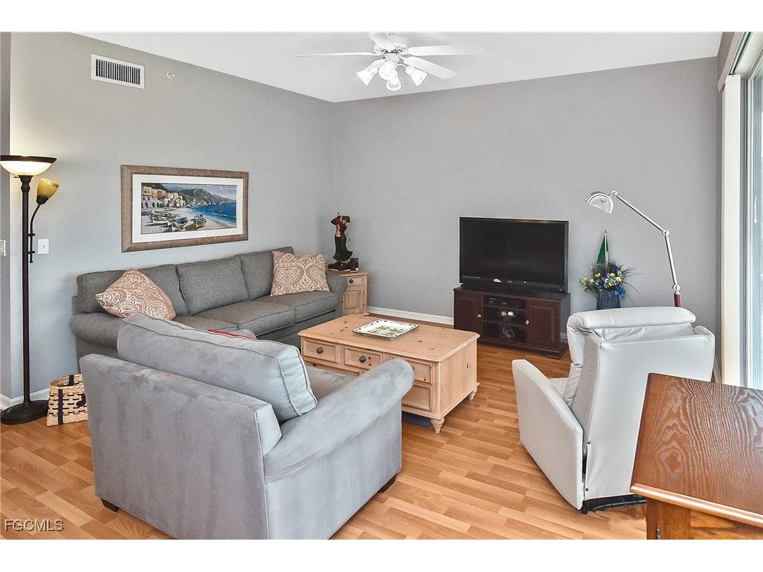 8076 Queen Palm Lane #412 Fort Myers FL 33966 2025004038 image23