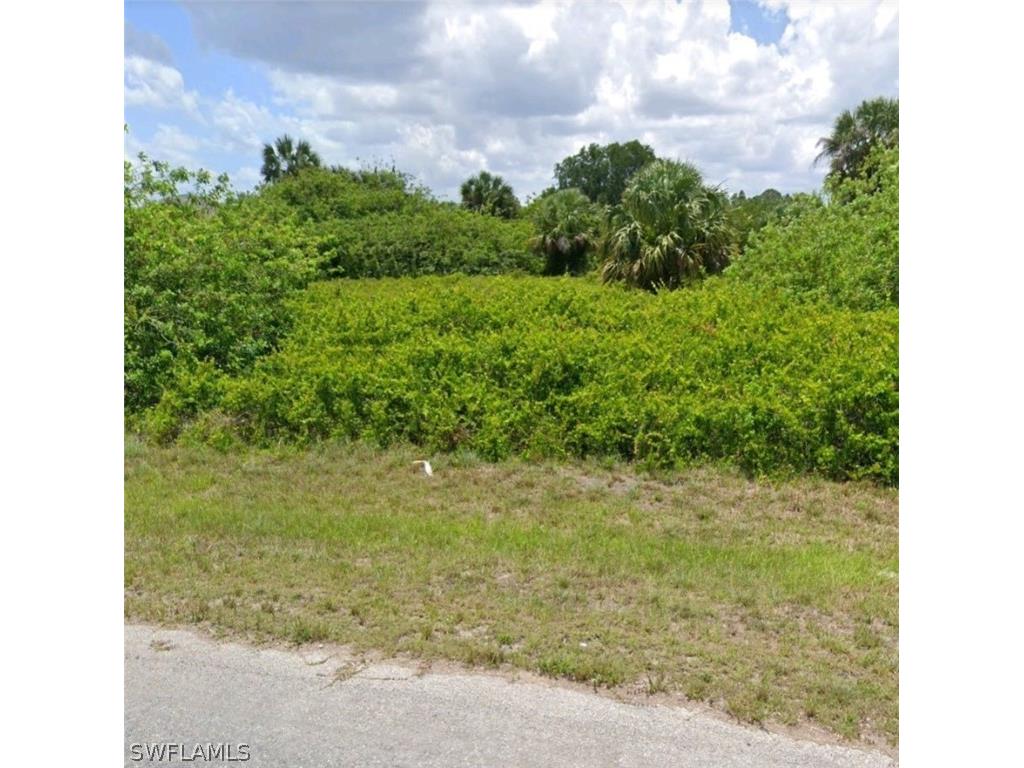 8076 Sunrise Circle Labelle FL 33935 224054172 image1