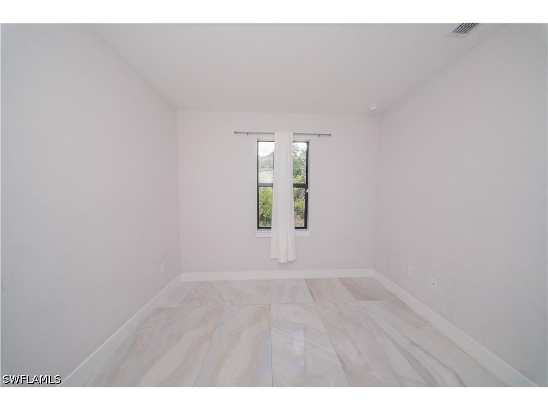 808 37th Avenue NW Naples FL 34120 226015221 image20