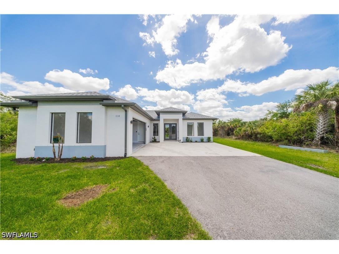 808 37th Avenue NW Naples FL 34120 226015221 image5