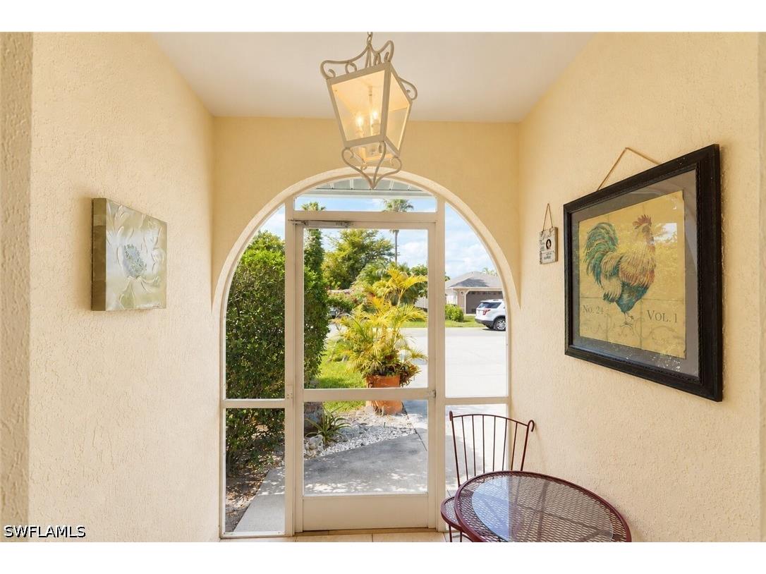 808 96th Avenue N Naples FL 34108 226014905 image4