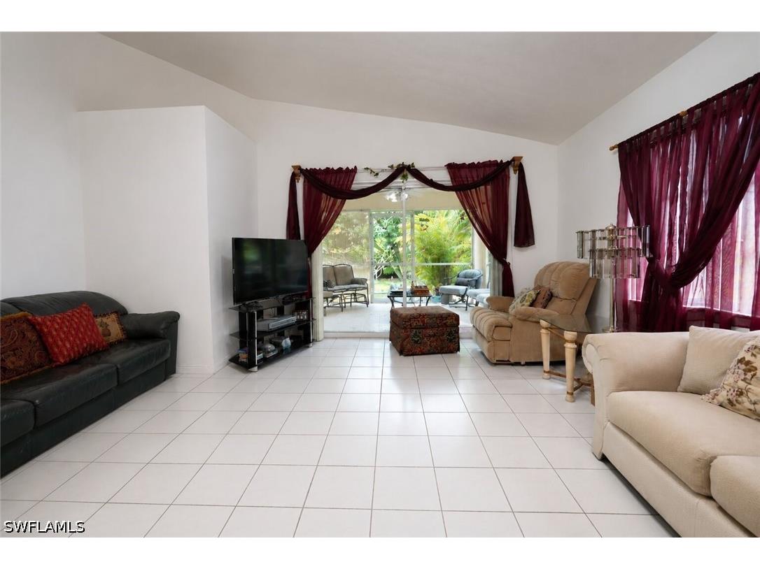 808 96th Avenue N Naples FL 34108 226014905 image8