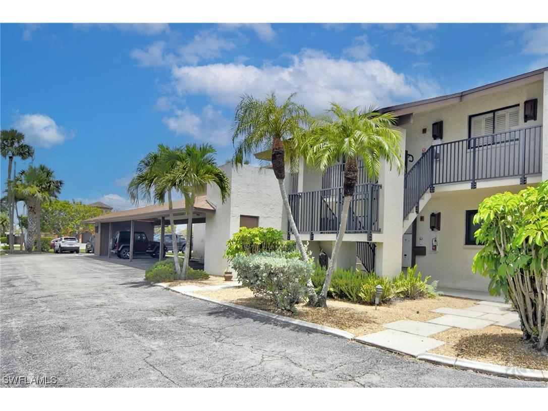 808 Cape Coral Parkway #102 Cape Coral FL 33914 223044383 image1