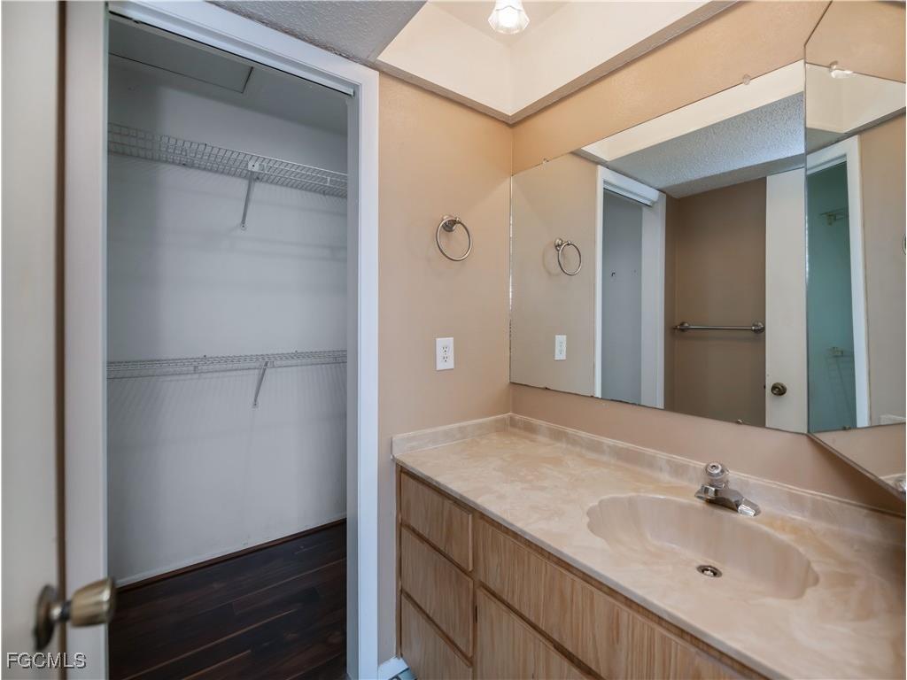 808 Cape Coral Parkway W #204 Cape Coral FL 33914 2025013356 image12