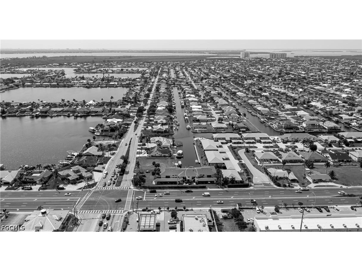 808 Cape Coral Parkway W #204 Cape Coral FL 33914 2025013356 image26