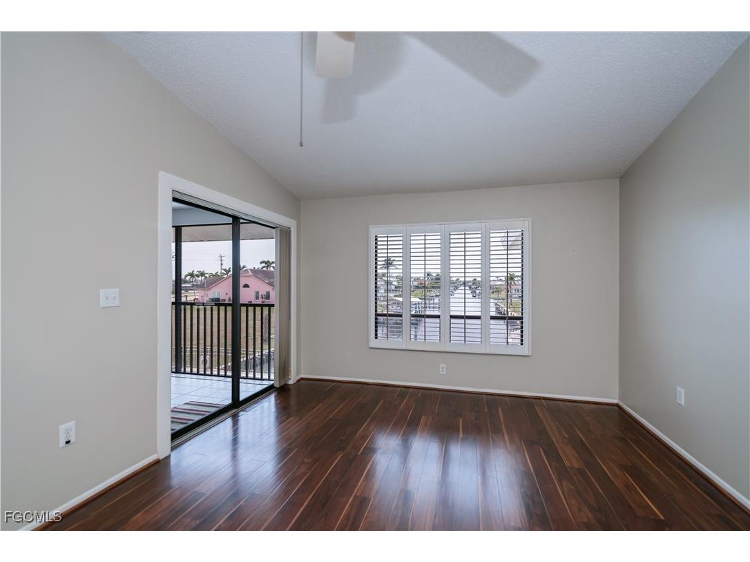808 Cape Coral Parkway W #204 Cape Coral FL 33914 2025013356 image5