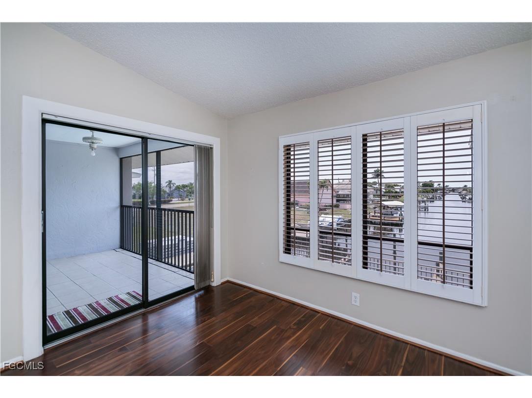 808 Cape Coral Parkway W #204 Cape Coral FL 33914 2025013356 image6