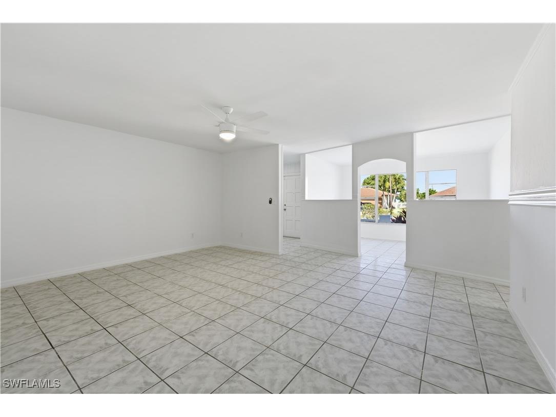 808 SE 32nd Terrace Cape Coral FL 33904 225085181 image7