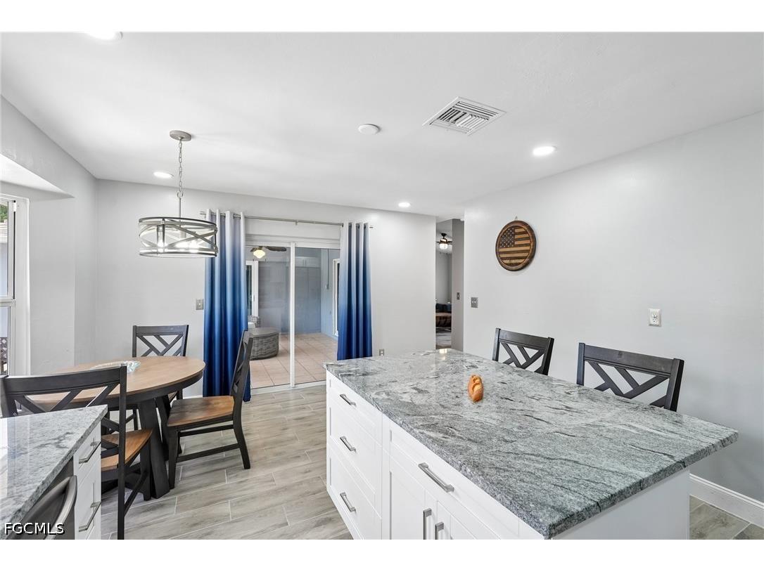 808 SW 14th Place Cape Coral FL 33991 2026021205 image10