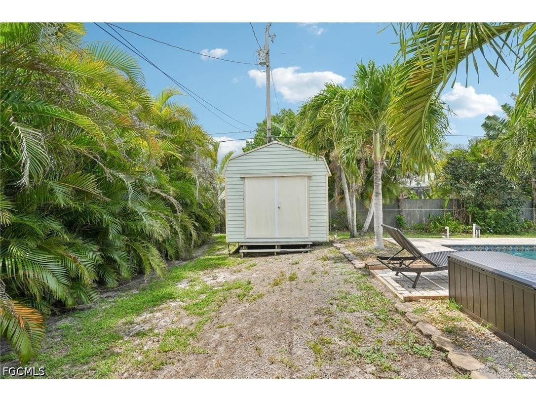 808 SW 14th Place Cape Coral FL 33991 2026021205 image24
