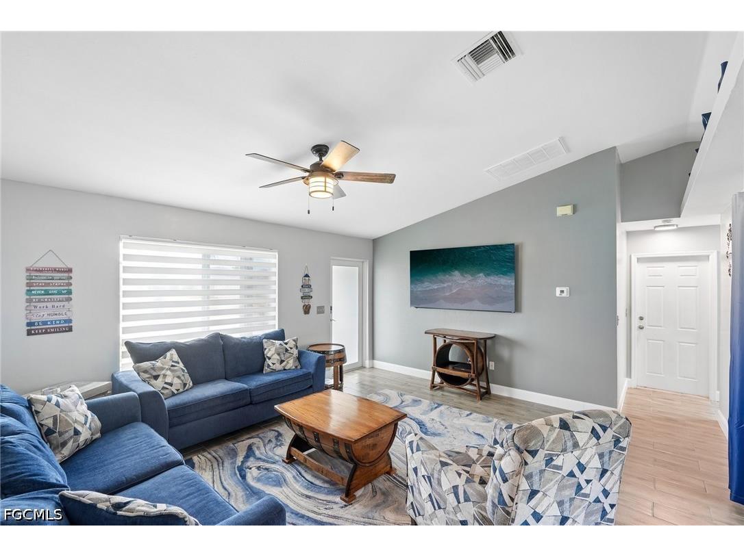 808 SW 14th Place Cape Coral FL 33991 2026021205 image5