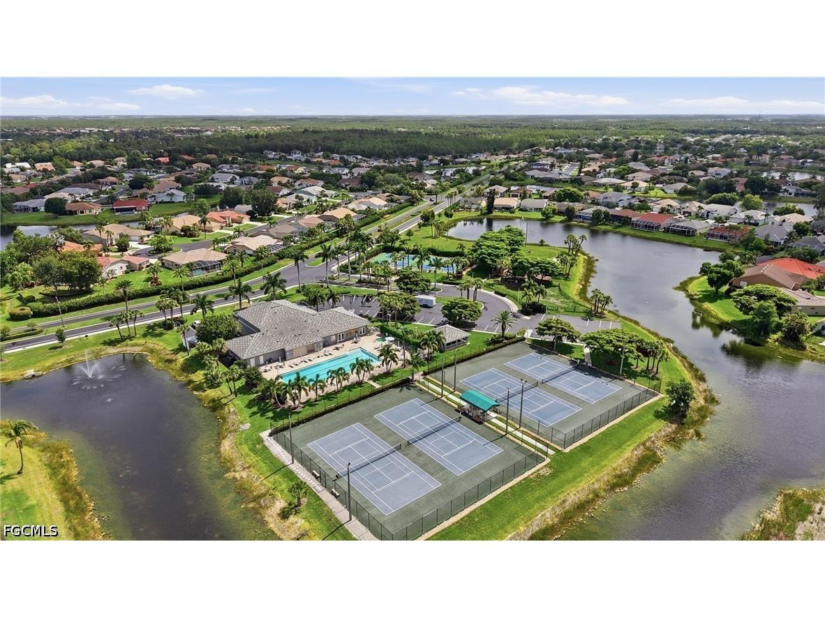 8080 Breton Circle Fort Myers FL 33912 2026023808 image31