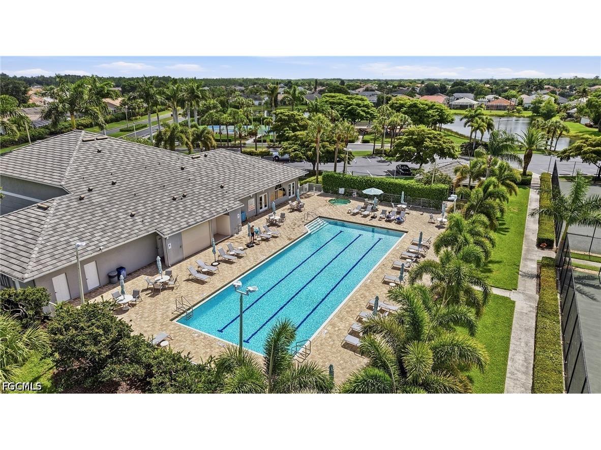 8080 Breton Circle Fort Myers FL 33912 2026023808 image33