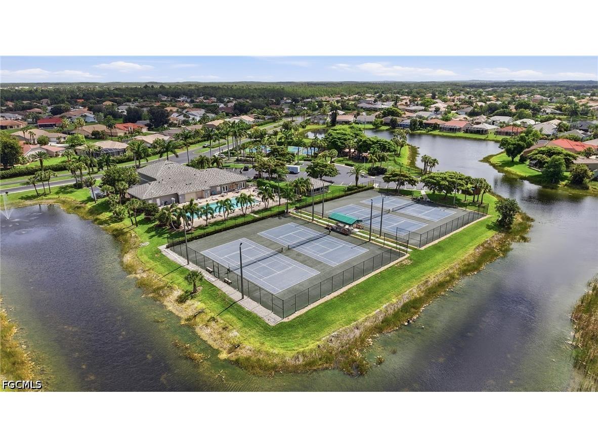 8080 Breton Circle Fort Myers FL 33912 2026023808 image35