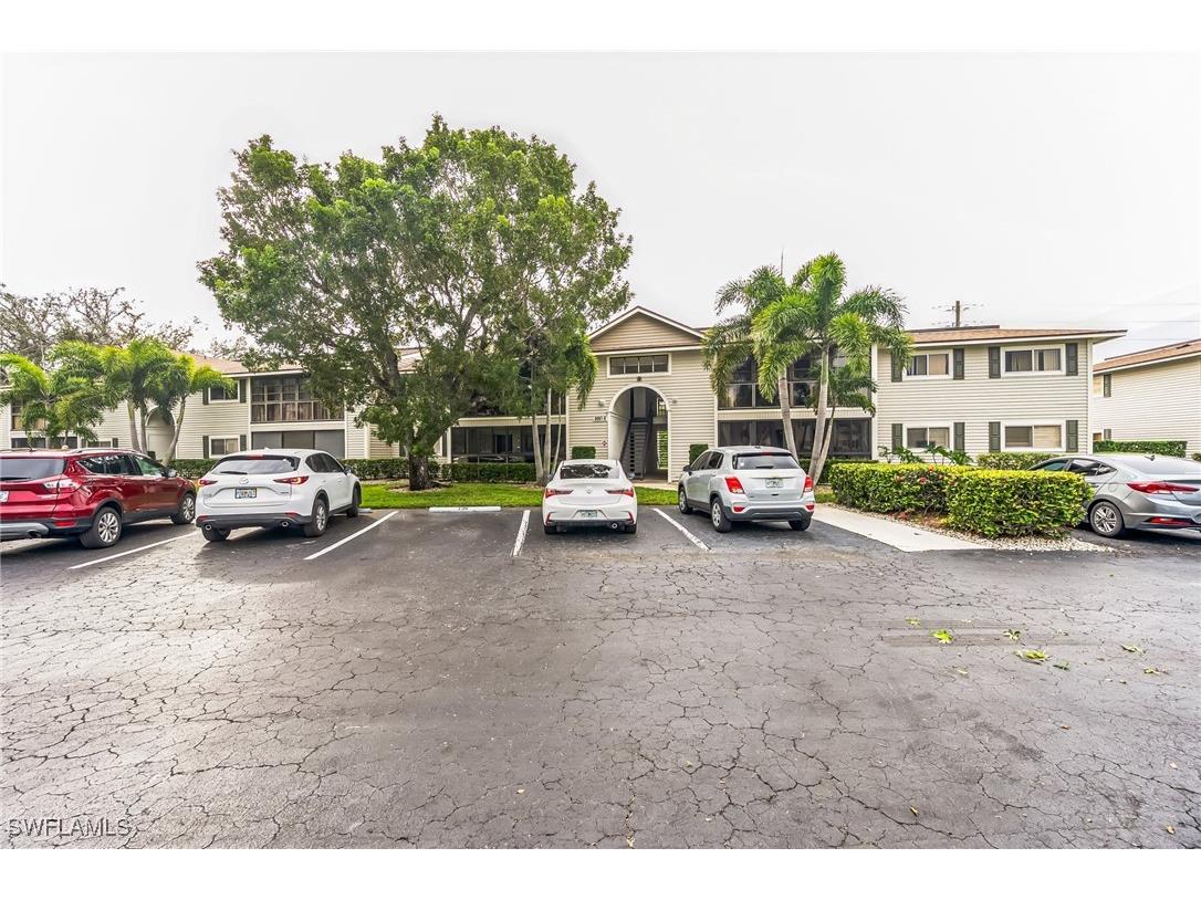 8081 S Woods Circle #10 Fort Myers FL 33919 225064639 image1